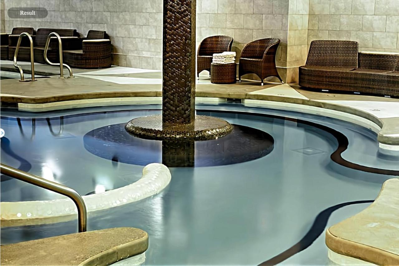 Spectacular Penthouse With Amazing Views, Indoor Pool And Hot Tub Hotel Canmore Buitenkant foto